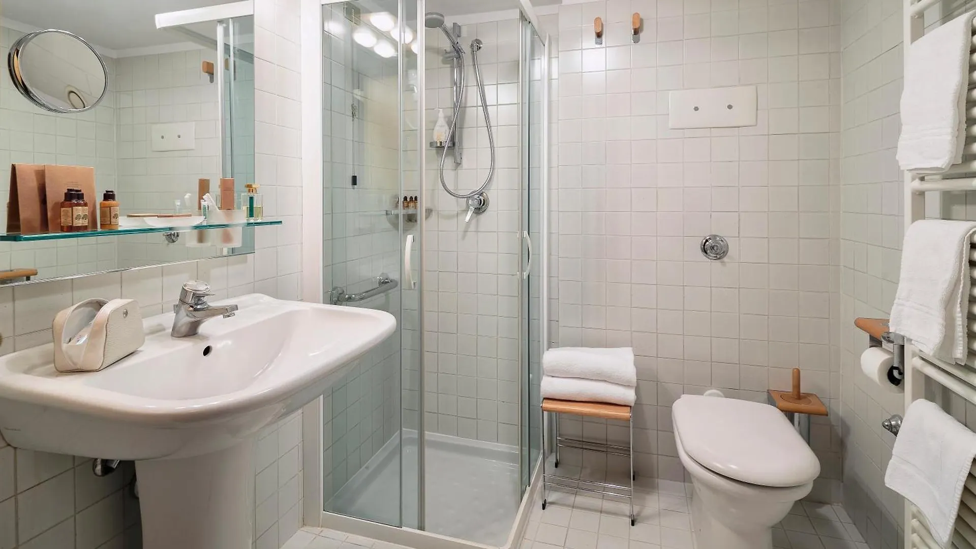 Hotel Cristallino D'Ampezzo 4*, Cortina d'Ampezzo Italy