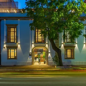 https://qui-vicino-boutique-rooms-and-suites.sicilyhotelsitaly.net