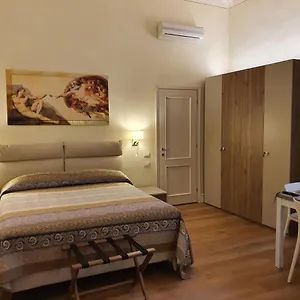 rf-duomo-suites.it-tuscanyhotel.com/