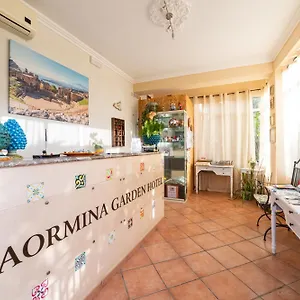 taormina-garden-hotel.taorminaitalyhotels.com/