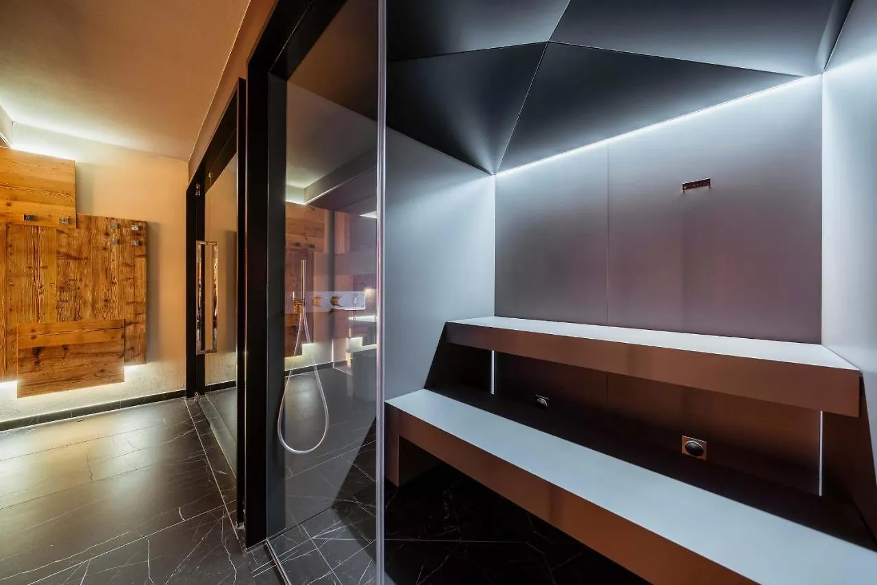 קורטינה ד'אמפזו Hotel Cristallino D'Ampezzo איטליה